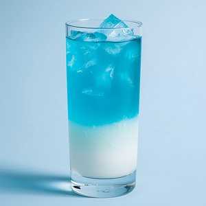 Magic Ocean (Pineapple Juice/Sprite/Coconut Jelly/Blue Curaaaao)