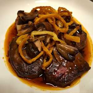 BEEF TENDERLOIN MEDALLIONS (5 oz.)