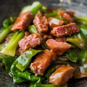 Stir Fried Fatty Beef With Vegetable In Wasabi 芥辣肥牛炒菜心