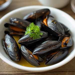 Steamed Mussels