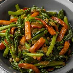 Supreme Sauce w/Seasonal Vegetable