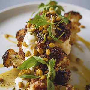 Curried & Smoked Cauliflower