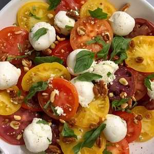 Insalata di Pomodori e Mozzarella