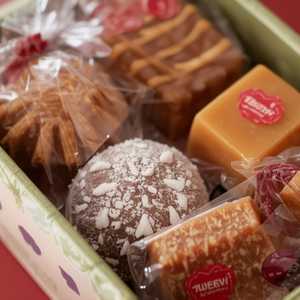 Nougat & Caramel Boxes