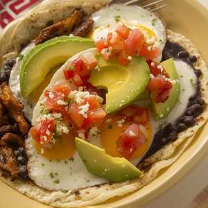 HUEVOS RANCHEROS