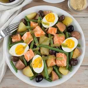 Smoked Salmon Nicoise