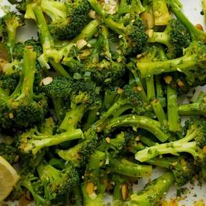 Lemon Garlic Broccolini