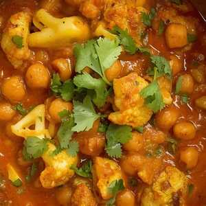 chickpea and cauliflower curry
