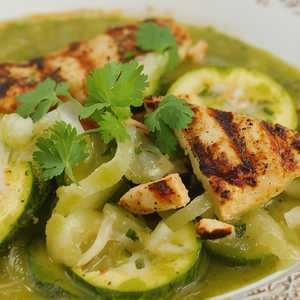 Pollo En Salsa Verde
