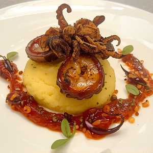 Pulpo Anticuchero