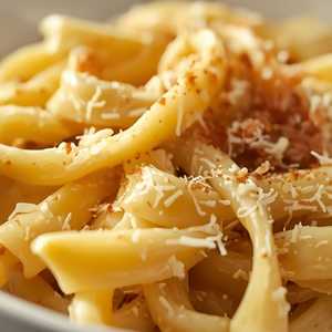 Fettuccine Alfredo