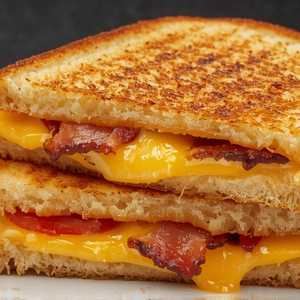 Grilled Cheese With Bacon & Tomato Sandwich