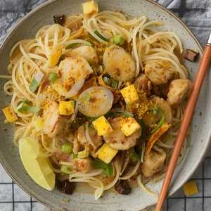 Mandalay Special Noodle (Available with Tofu)
