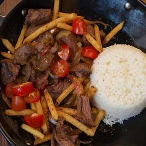 Lomo Saltado