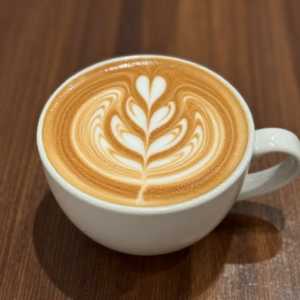 FLAT WHITE