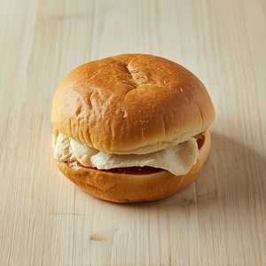 Nandinos' Chicken Breast Sandwich