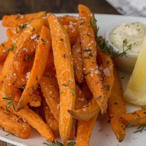 TRUFFLED SWEET POTATO FRIES