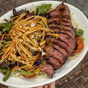 Carne Asada Steak Salad