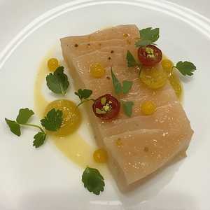 HAMACHI CRUDO