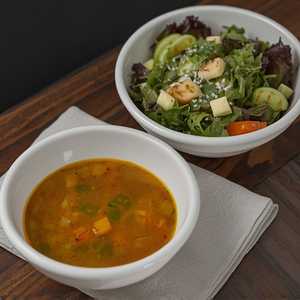 Bowl of Soup with House or Caesar Salad