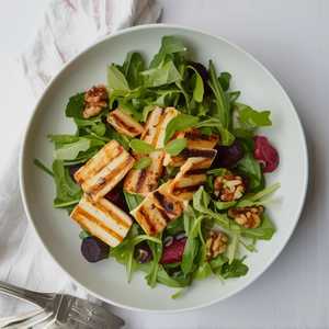 Grilled Halloum Salad