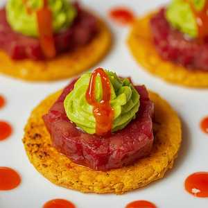 Tuna Patacon