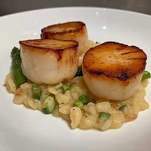 Seared Sea Scallops with Maine Lobster and Asparagus Risotto