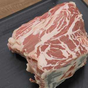 A5 WAGYU CHUCK ROLL