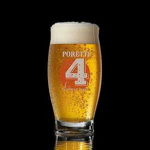 Poretti 4, Color Blonde, Alcohol 5.5%