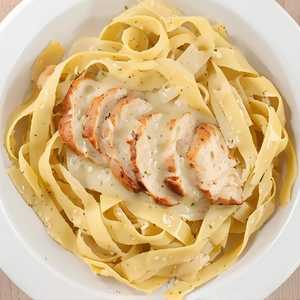 Pappardelle Chicken Alfredo