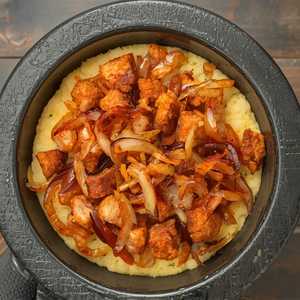 MOFONGO RELLENO DE MASAS DE PUERCO