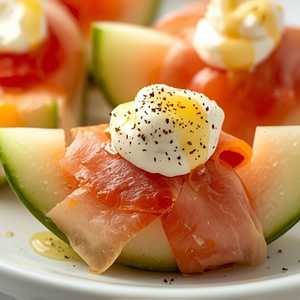 Chilled Melon and Ham