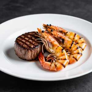 Filet 6oz & 3 Grilled Prawns