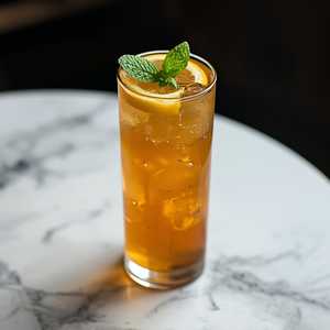 Iced Tea / Perrier