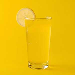 Narragansett: Del's Lemon Shandy
