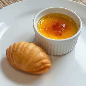 Vanilla Bean Crème Brûlée