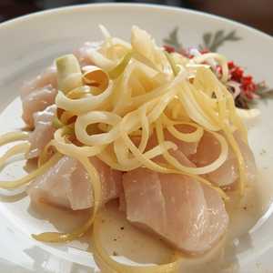 Kampachi Crudo