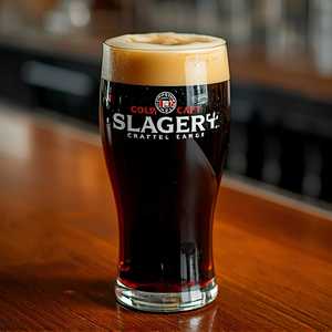 Batch Black Barrel / Special Dark Lager / 5.2% / Miami, Florida