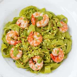 Paccheri Con Gamberi E Pistacchi