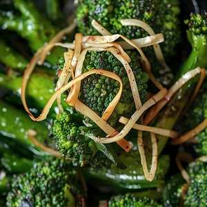 Ginger Broccolini (V)