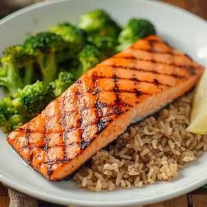 Salmon Protein Brown Rice Plate