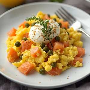 Smoked Salmon Scramble