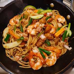 Combination Chow Mein