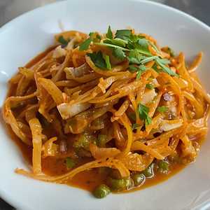 Som Tum Laos Style w/Salted Crab