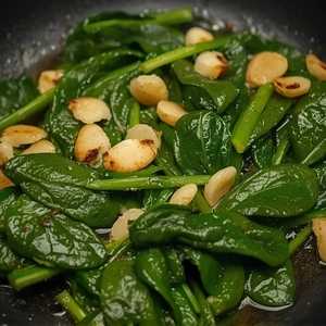 Espinacas Salteadas