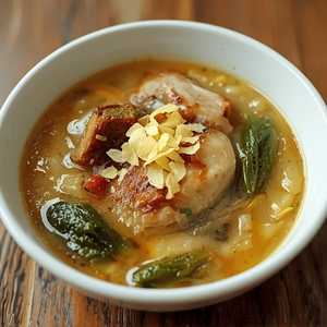 Salty Pork Bone With Dried Vegetable Congee 咸猪骨菜干粥