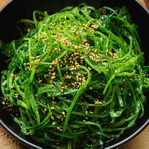 Japanese Style Seaweed Salad