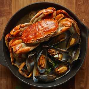 Crab & Mussels*