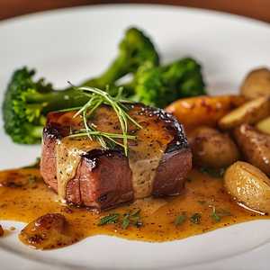 Filet Mignon* 8 oz