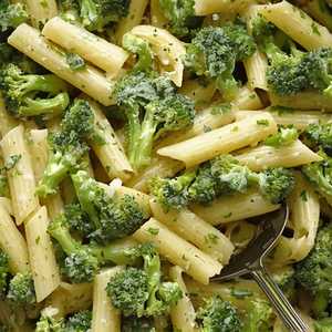 Rigatoni & Broccoli w/ White